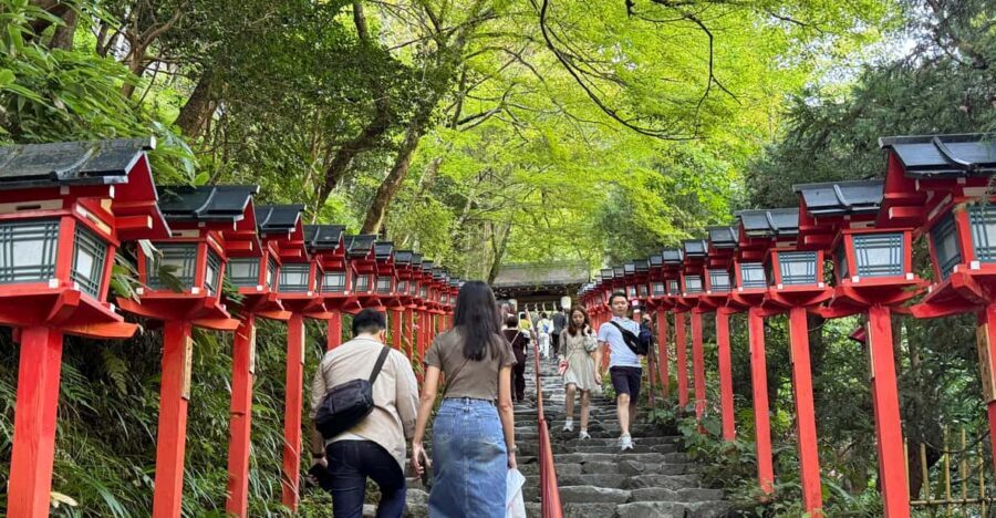 Kyoto: Kifune Shrine and the Sacred Kifune Valley Day Trip - First stop: Kifune Shrine main grounds and guided orientation