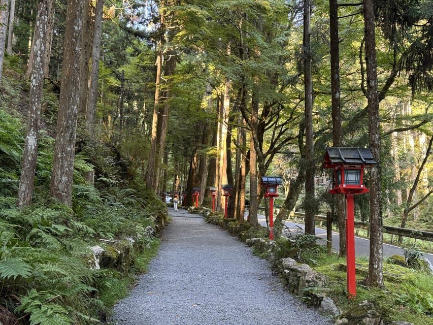 Kyoto: Kifune Shrine and the Sacred Kifune Valley Day Trip - Nakamiya (middle shrine): the extra stop that changes the mood