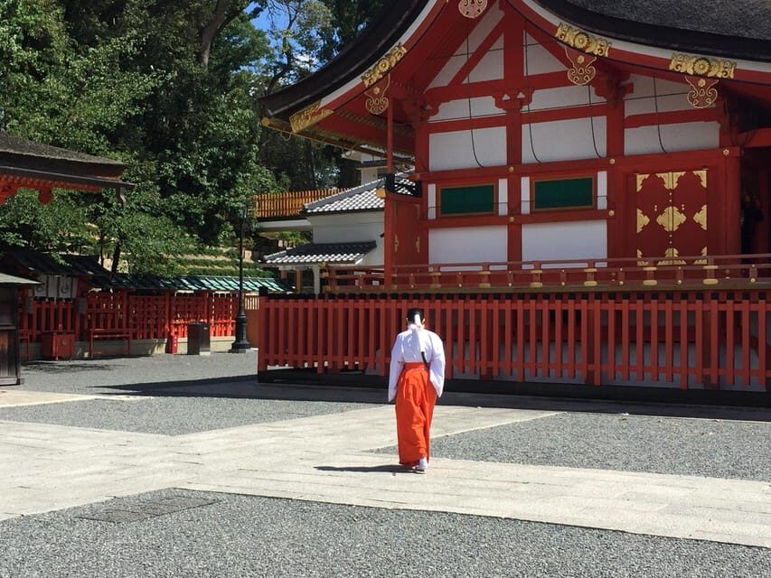 Kyoto: Kiyomizu-dera, Fushimi Inari & Gion Geisha District - Gion at the end: geisha and maiko facts plus street-level atmosphere