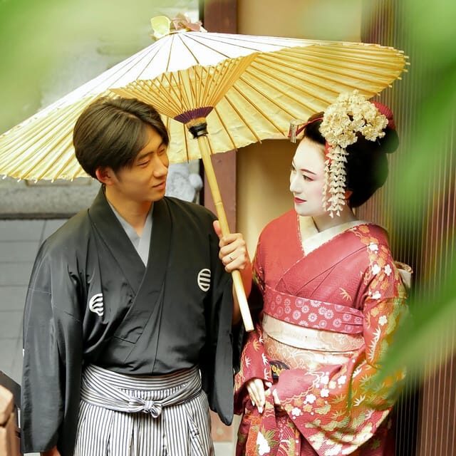 Kyoto kiyomizu Temple : Maiko and Samurai Couple Photoshoot - Optional Strolling: The Add-On You Might Want