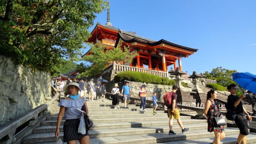 Kyoto: Kiyomizudera, Higashiyama and Yasaka Discovery Tour - Price and value: what $54 buys you (and what it doesn’t)