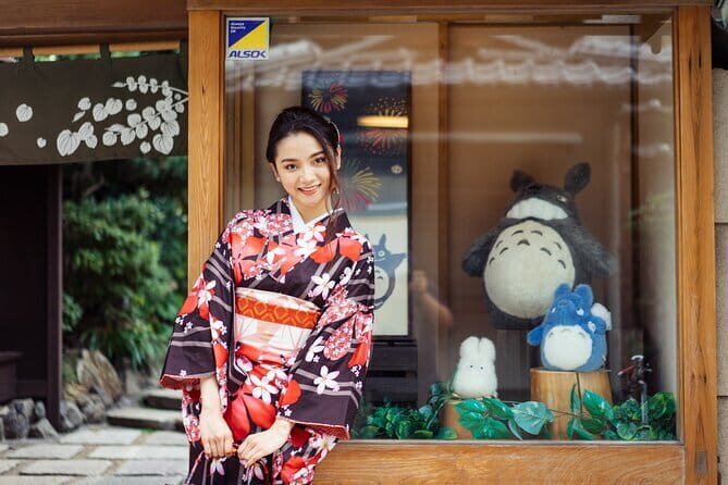Kyoto Kiyomizudera Kimono Dressing with Hairstyle | Photoshoot - Where you’ll walk: from Gion to Kiyomizudera area streets