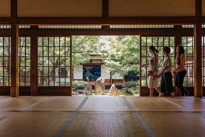 Kyoto Like a Local: Private & Personalized Experience (3 hrs) - Getting Oriented Near Starbucks Sanjo-Ōhashi Bridge
