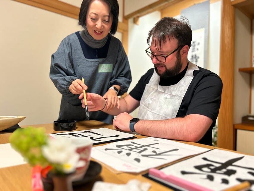 Kyoto: Local Home Visit and Japanese Calligraphy Class - Why This Kyoto Calligraphy Class Starts at a Real Front Door