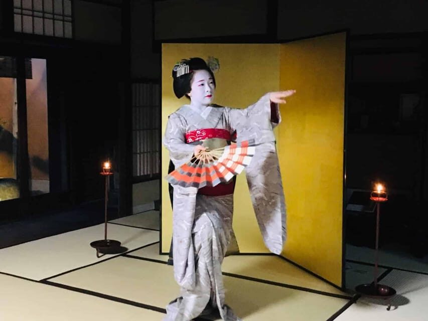 Kyoto: Maiko Happy Hour at a Historic Machiya - Inside Tondaya: Kyoto’s 140-Year-Old Machiya Tour