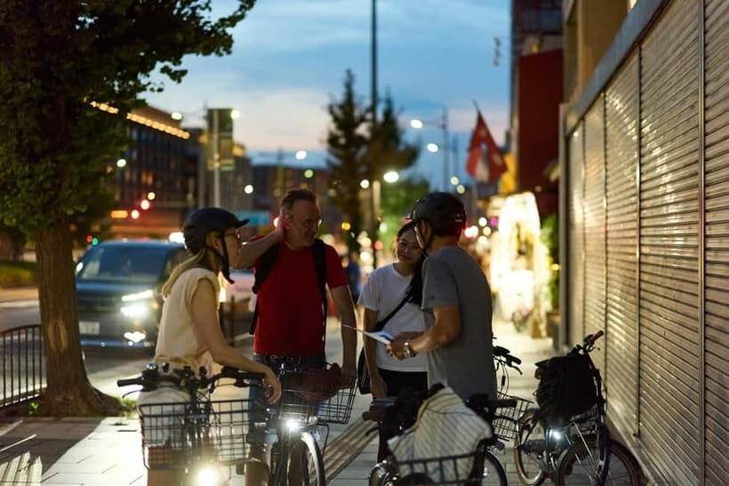 Kyoto: Night E-Bike Tour Hidden Gems & Backstreets - Yasaka Pagoda Photo Stop: A Classic Kyoto Silhouette, Better Without the Day Crowds