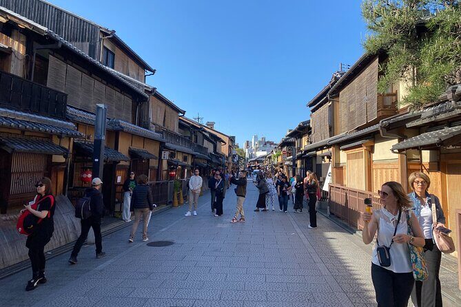 Kyoto Night Food Tour Explore Kiyamachi's Culinary Delights - Kiyamachi Street After Dark: Where the Night Really Picks Up