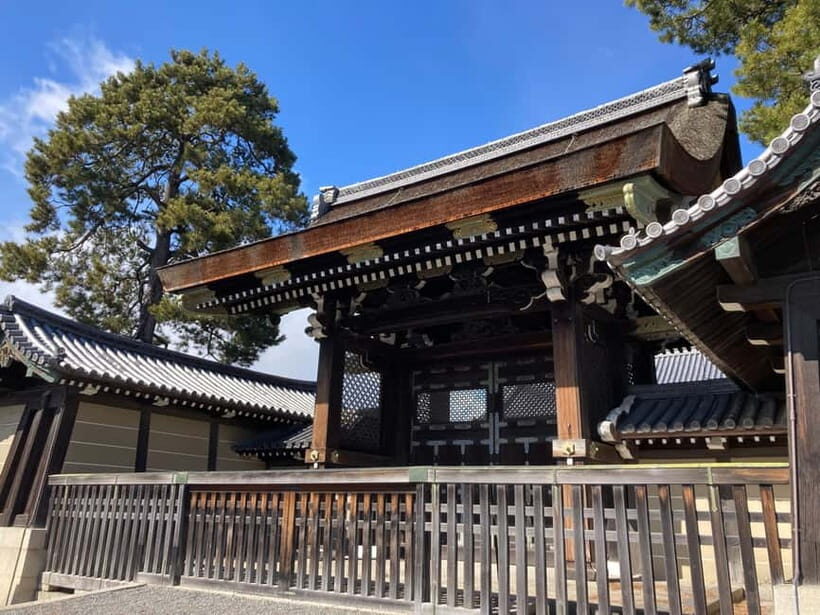 Kyoto: Nijo Castle and Kyoto Imperial Palace Guided Tour - Key things I’d expect from the Nijo Castle + Imperial Palace tour