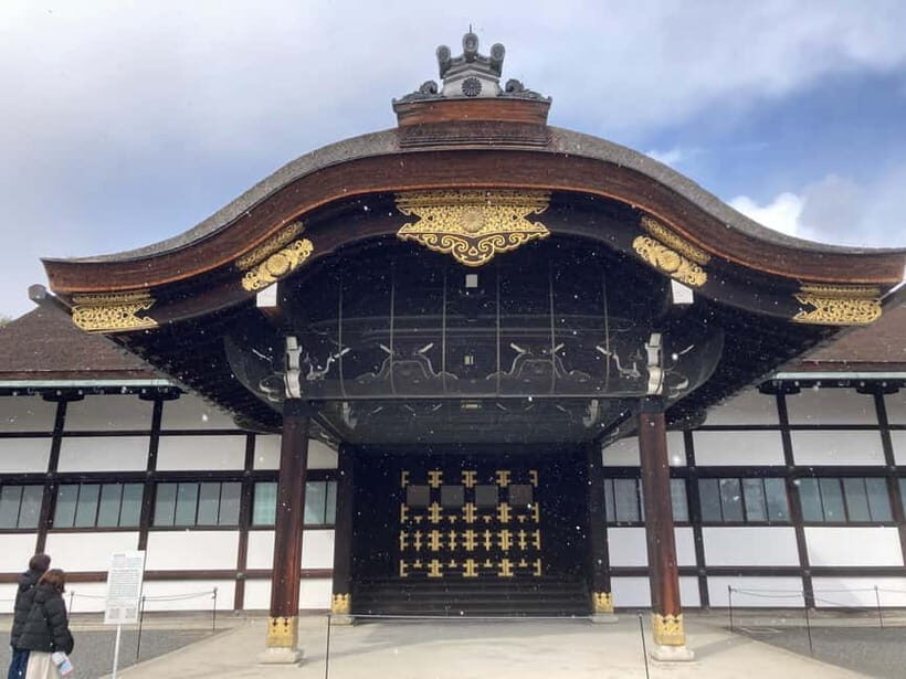 Kyoto: Nijo Castle and Kyoto Imperial Palace Guided Tour - What to bring (and what to avoid)