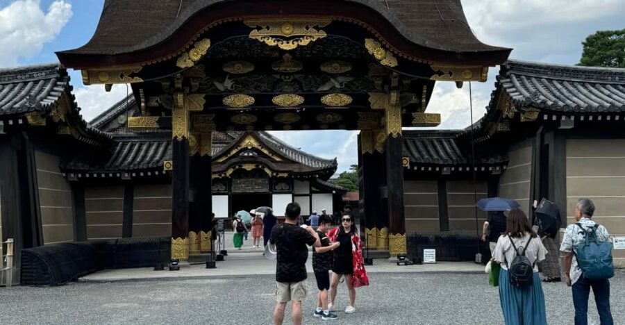 Kyoto: Nijo Castle & Gardens 2-Hour Guided Tour - Key points worth your time