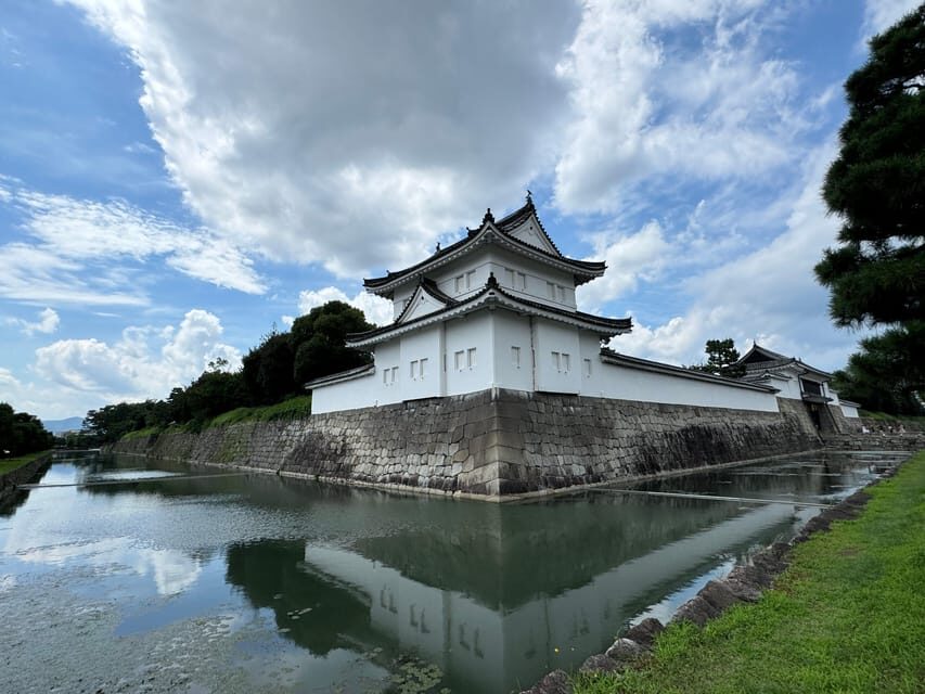 Kyoto: Nijo Castle & Gardens 2-Hour Guided Tour - The Gardens and Historic Grounds Walk: A Break From Constant Looking