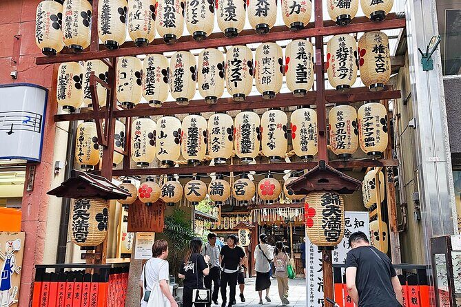 Kyoto Nishiki Market & Depachika: 2-hours Food Tour with a Local - Nishiki Market and Depachika: why this 2-hour loop makes sense