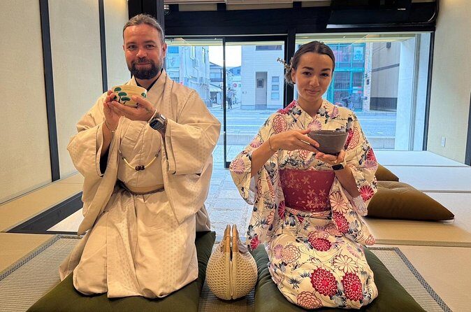 Kyoto : Okada Tea Ceremony & Kimono - Small group size: why it changes the feel