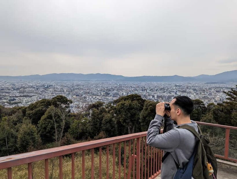 Kyoto: Personalize, private tour (3h, 5h, 8h) [W/Car Option] - José’s private-guide advantage in temples and shrine neighborhoods
