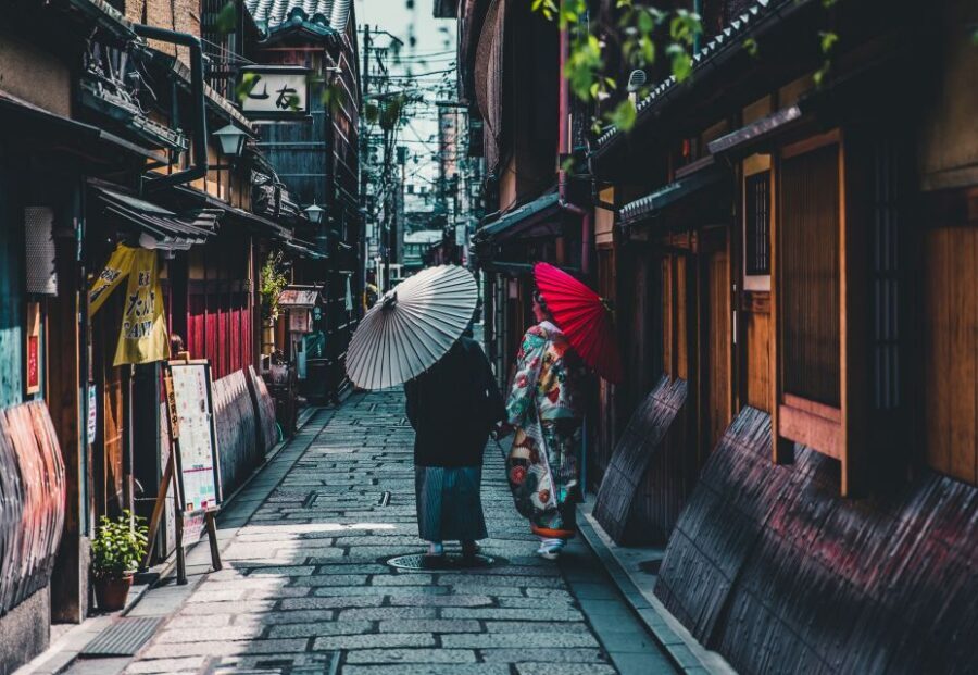 Kyoto: Personalized Guided Private Tour - Washoku lunch time or green tea pause