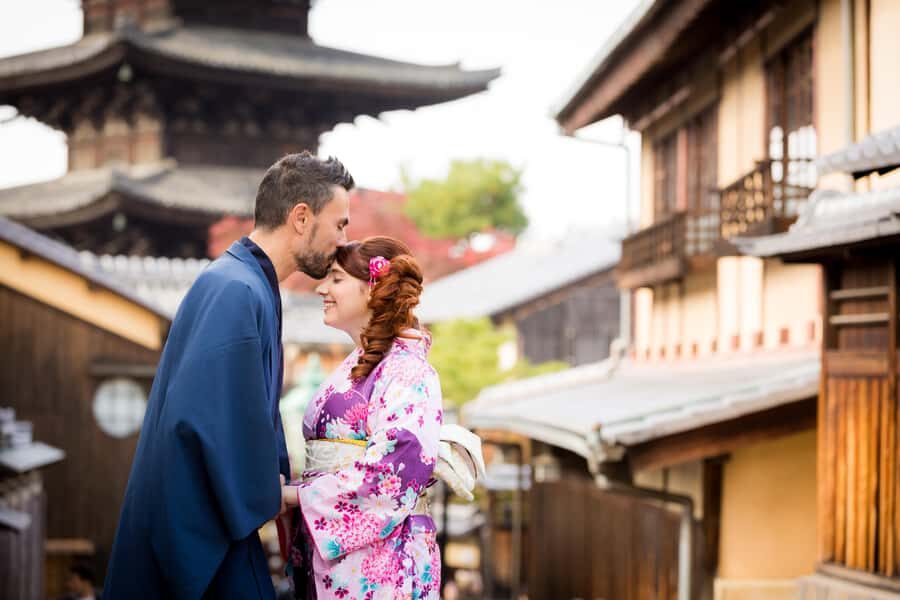 Kyoto: Premium Kimono Rental for 1 day to stroll around - Hair, Makeup, and Accessories: Great Add-Ons If You Have Time