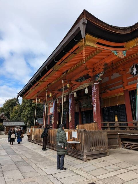 Kyoto: Private 2.5 Hour Historical Walking Tour - What You’ll Learn in Plain Terms (Without the Temple-Studying Stress)