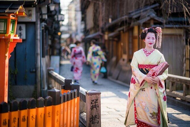 Kyoto Private Customized Day Tour with Guide - Stop 4: Nishiki Market (Kyoto’s Kitchen) for snacks and shopping control