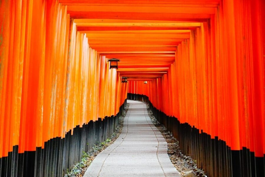 Kyoto: Private Full-Day Tour by Car - Kiyomizu Temple and the classic streets: what to watch for
