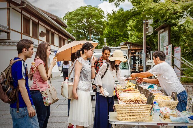Kyoto Private & Personalized Full-Day Tour with a Local Guide - Price and logistics: is $253.22 per person worth it?