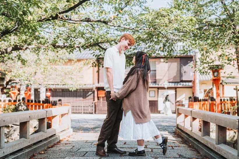 Kyoto: Private Photoshoot Service - Arashiyama Bamboo Forest and the Togetsukyo Area: When You Want Drama
