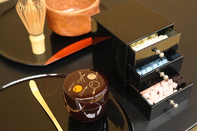 Kyoto Private Tea Ceremony at a Japanese Inns - Whisk your own matcha: the 20 minutes that make it stick