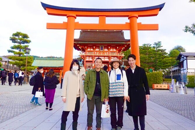 Kyoto Private Tour: 1350 Years of History, Hotspots & Hidden Gems - Stop 5: Nishiki Market shopping district for Kyoto food souvenirs