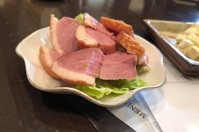 Kyoto Sake Brewery Tour with Lunch - Small vs. Large Breweries: Why This Comparison Matters