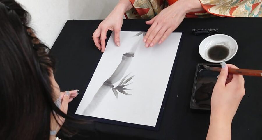 Kyoto: Sumi Ink and Brush Calligraphy Experience - Grinding Sumi Ink With the Suzuri: The Scent-and-Texture Start