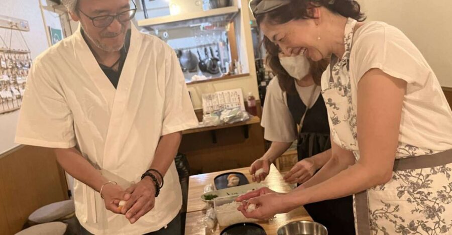 Kyoto: Sushi Making Class with Sushi Chef - The Class Flow: From Toy Practice to Real Nigiri