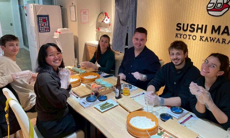 Kyoto: Sushi Making Experience in Kawaramachi - What you actually learn about sushi (not just “how it tastes”)