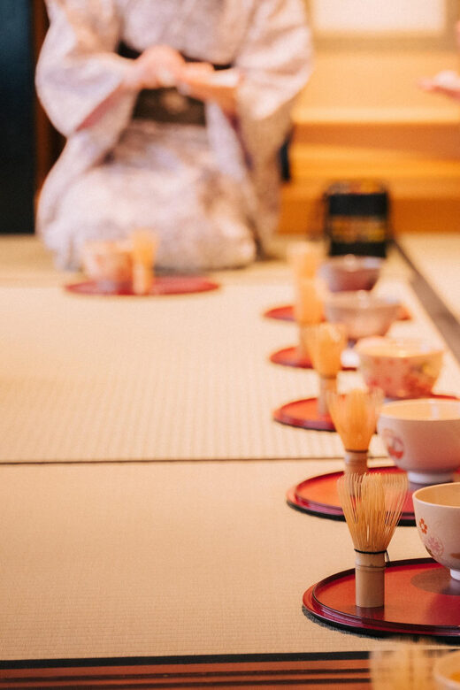 Kyoto: Tea Ceremony with Kimono and Photoshoot - Inside the Tea Room: What You Learn During the English Demonstration