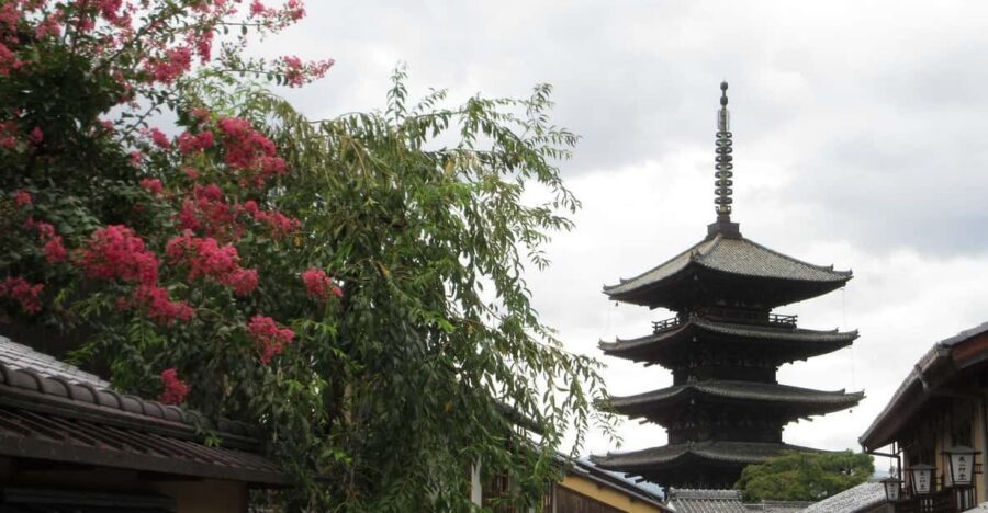 KYOTO: Tempio Kiyomizu Pagode Gion “Geisya” (Guida Italiana) - Price and Value: What $117 Really Buys You
