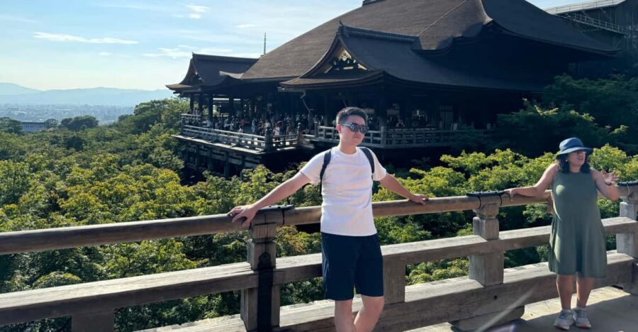 Kyoto: Top Sights Guided Tour - Gion, Kinkaku, Fushimi, Nijo - Fushimi Inari Taisha and walking the torii tunnel