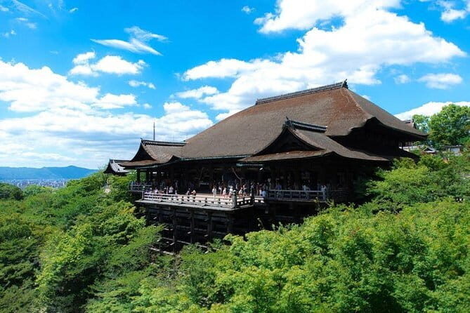 Kyoto Tour by Car from Kyoto Osaka Kobe - Nijo Castle in One Hour: Palace Interiors and Artistic Details