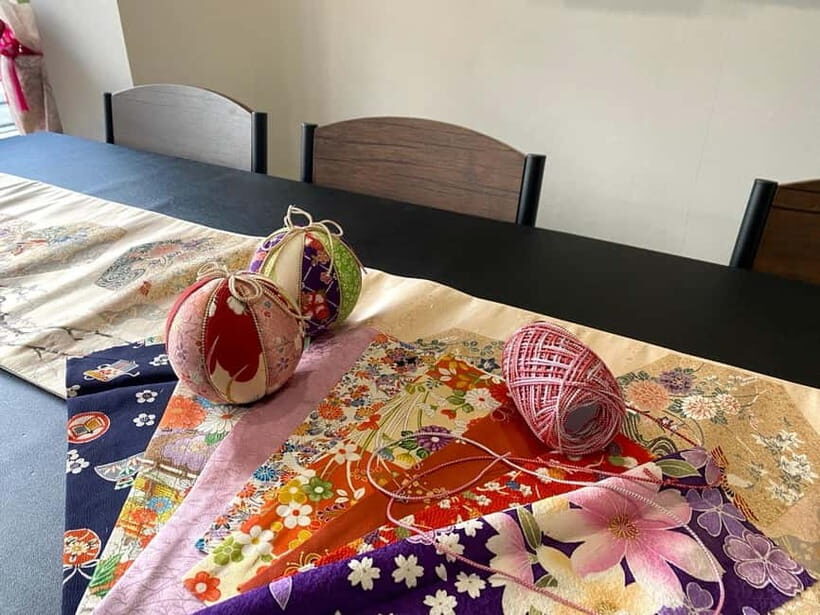Kyoto: Traditional Kimono Fabric Handicrafts Workshop - What Exactly You’ll Make: A Temari from Kimono Fabric