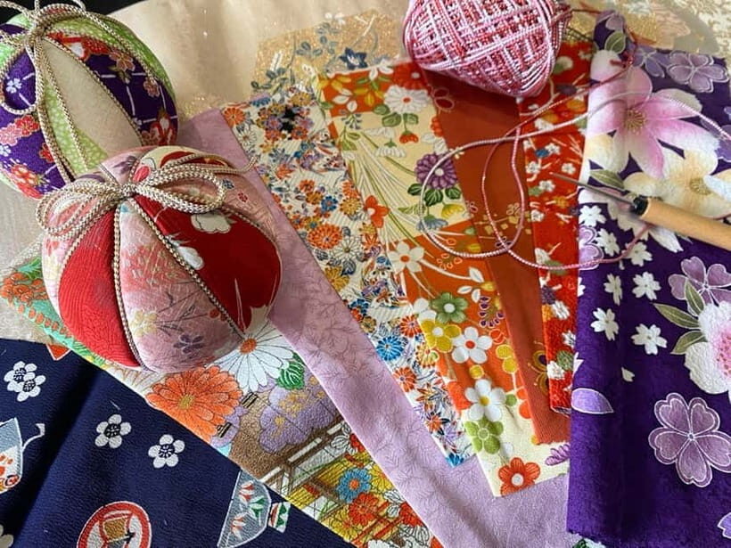 Kyoto: Traditional Kimono Fabric Handicrafts Workshop - The Conversation and Culture Layer: History + Local Craft Pride