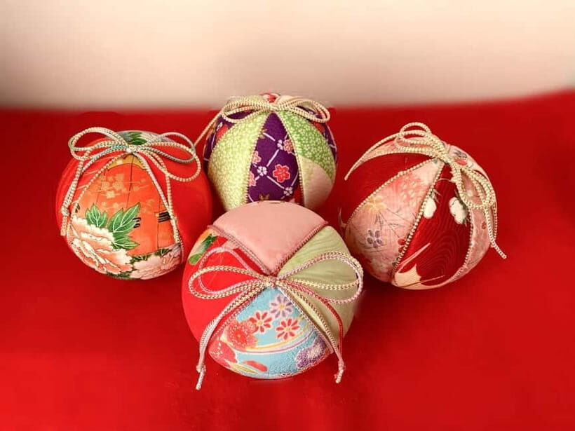 Kyoto: Traditional Kimono Fabric Handicrafts Workshop - Location in Kyoto: Pair It with Temples, Shrines, and a Walk