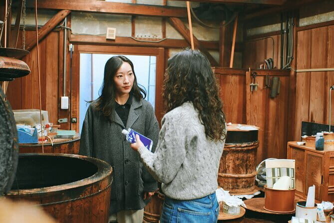 Kyoto Urushi Lacquer Factory Tour and Chopstick Making Experience - Group size, tour style, and the comfort level you get