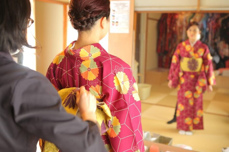 Kyoto:Kiyomizu-dera Temple Rent a kimono and ride a rickshaw - Who should book this kimono-and-rickshaw day