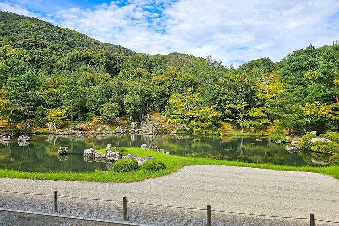 Kyoto's Arashiyama Bamboo Grove: 3-Hour Guided Tour - Who should book this Arashiyama bamboo tour?
