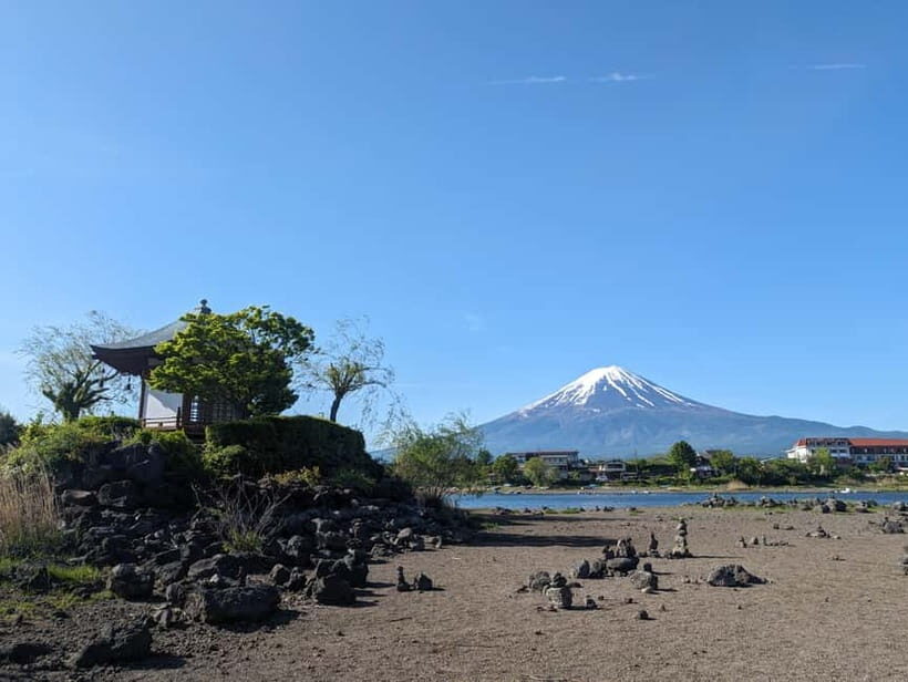 Lake Kawaguchi : Half day Private Tour with local guide - Kitaguchi-hongu Fuji Sengen Shrine: pilgrim tradition, calmer than it looks
