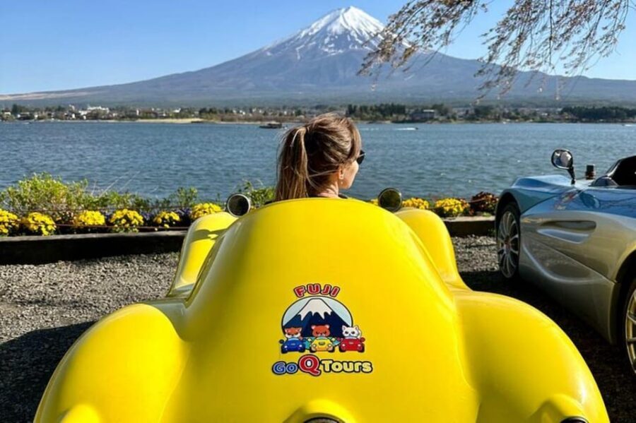 Lake Kawaguchiko: Electric Mini Car Guided Tour - Key things to know before you go