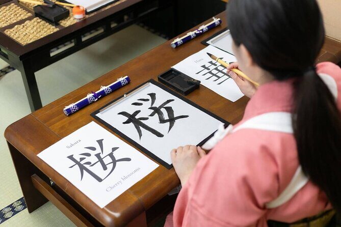 Learning Zen of Japanese Calligraphy in kimono near Osaka Castle - Price and value: what $43.59 buys you for a short, focused hour