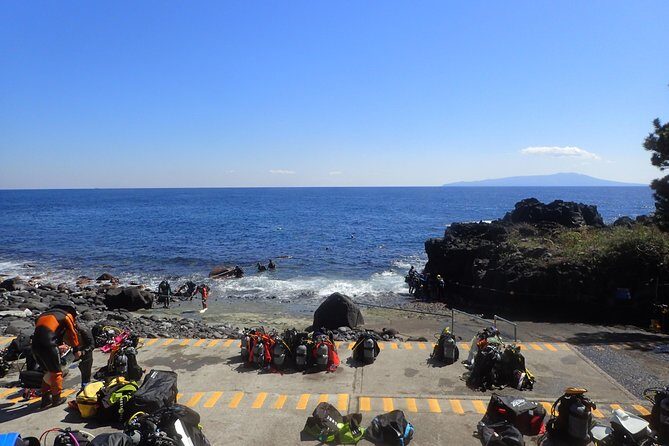 Let's enjoy Scuba diving in Izu Peninsula for certificate Diver - You need prior scuba experience (and they tailor to your level)
