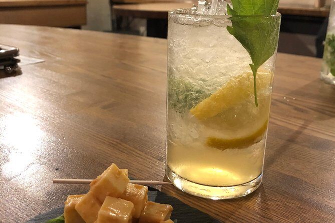Luxury Tokyo Sake, Cocktail, Whisky and Pairing Tour - Ginza: four tastings of sake, whisky, and cocktails across multiple venues