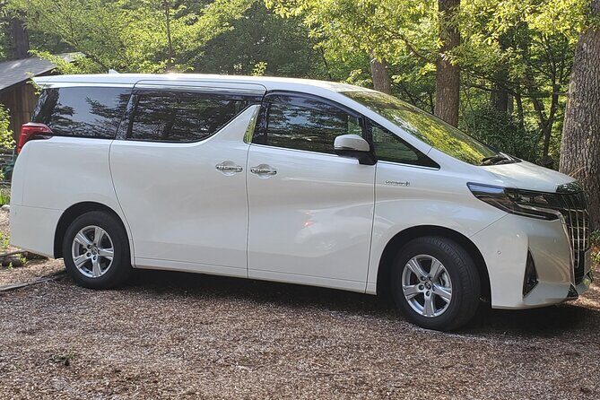 Luxury van Ride to famous car meet up spot Daikoku - Entering the Tokyo Highway Problem (and Solving It for You)