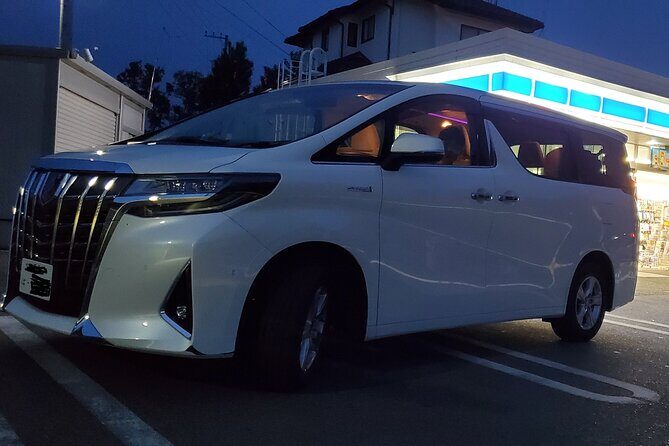 Luxury van Ride to famous car meet up spot Daikoku - Rainbow Bridge at Night: The Skyline Stop That Feels Like a Movie Scene
