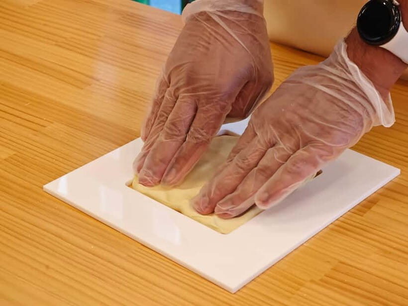 Made from flour in 30min! Ramen-noodle Making Experience! - Finding SOBAGIRI-RAKUJYO on Kappabashi Kitchenware Street