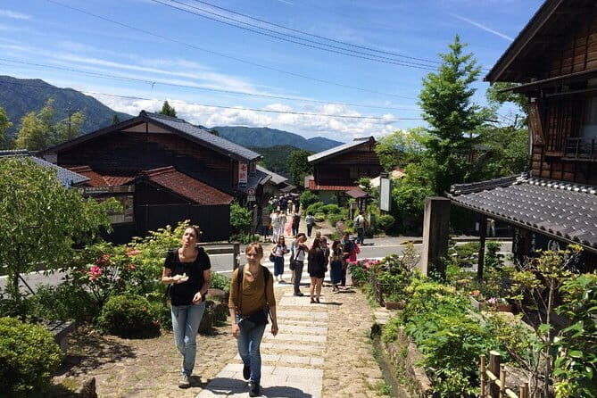Magome to Tsumago Hiking Tour from Nagoya - Magome shopping time and the observation point stop